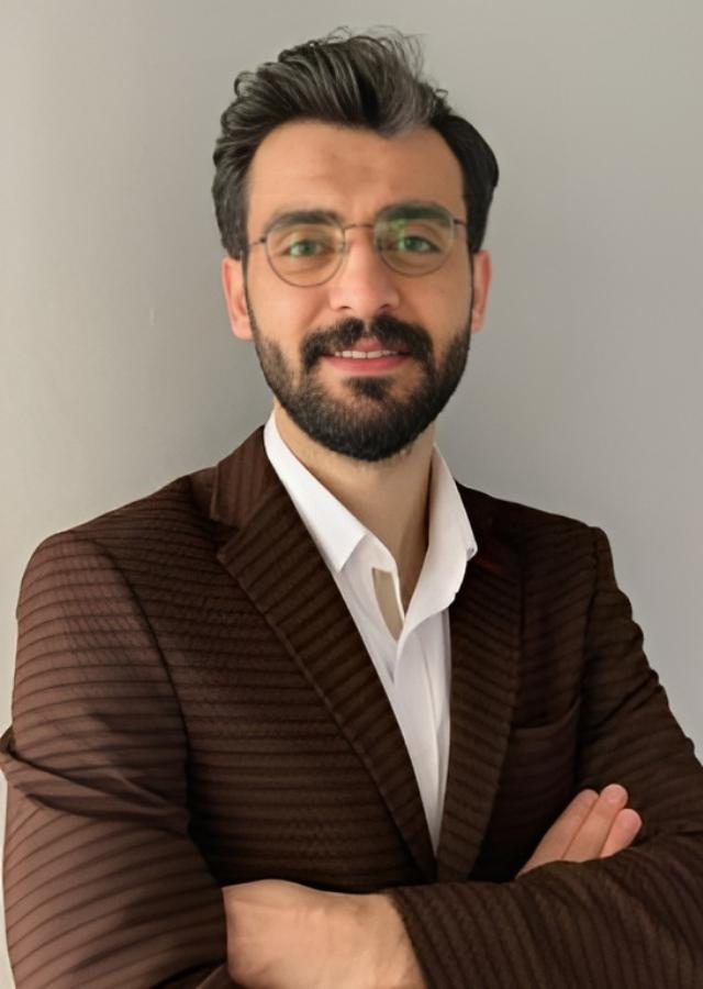 Marka ve Pazarlama Yöneticisi